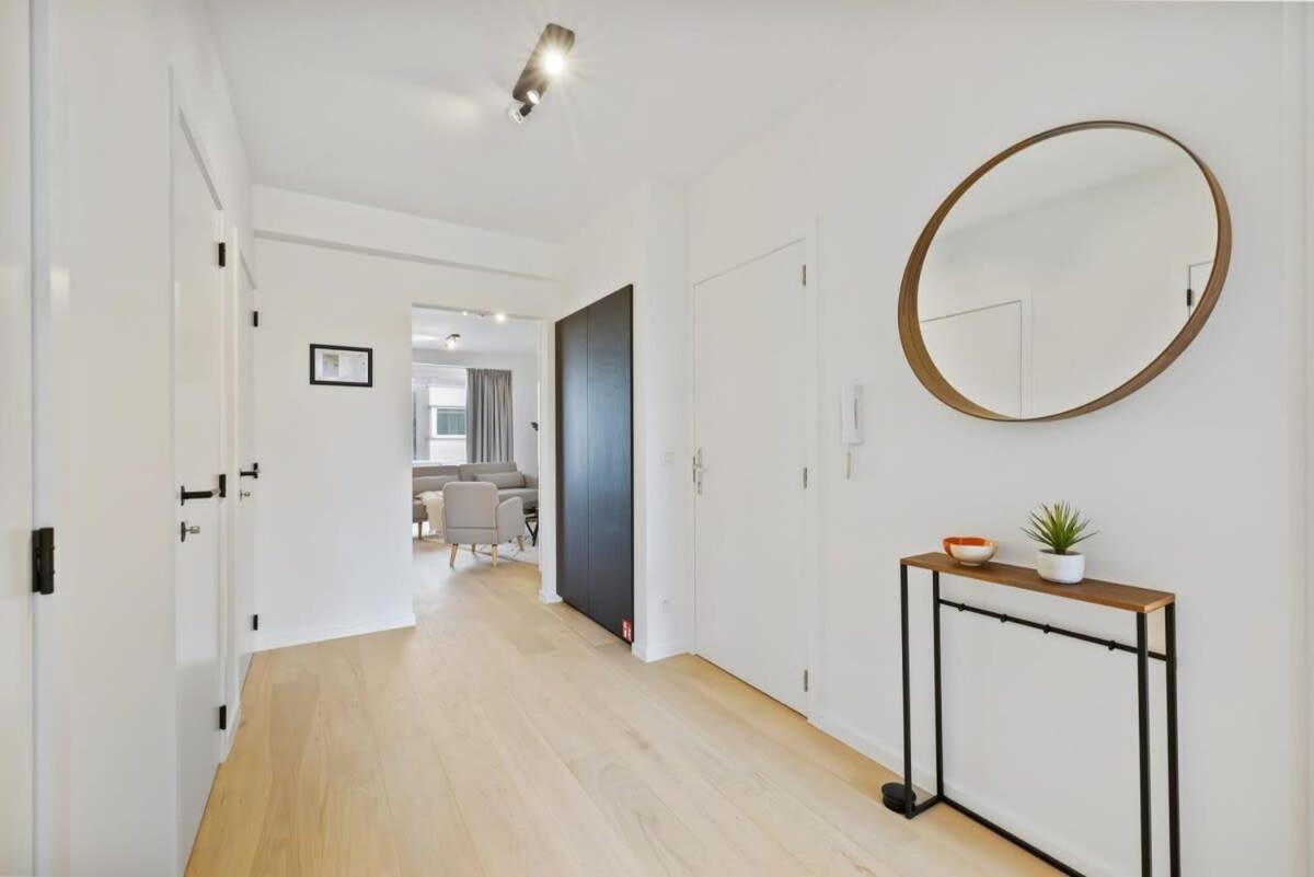 Huswell - Renovated Apartment In The Heart Of Остенде Екстер'єр фото
